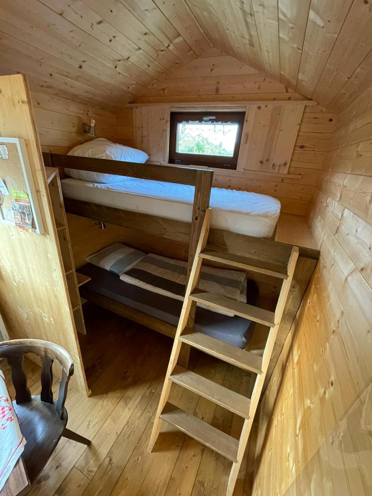 Tiny-house *